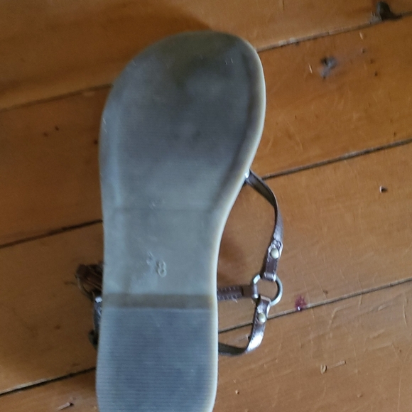 Sandals - Picture 5 of 5